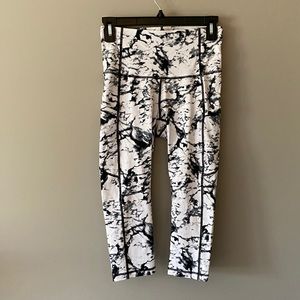 Marble Printed Leggings